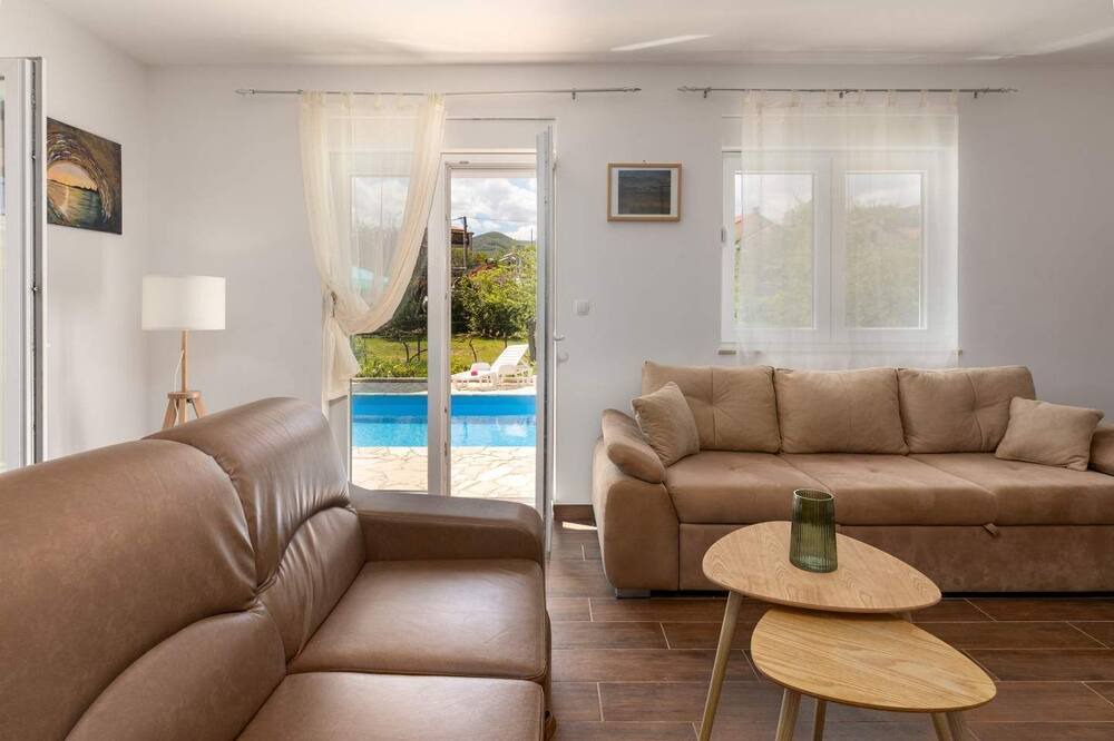 Photo of Livingroom in Trinajstici
