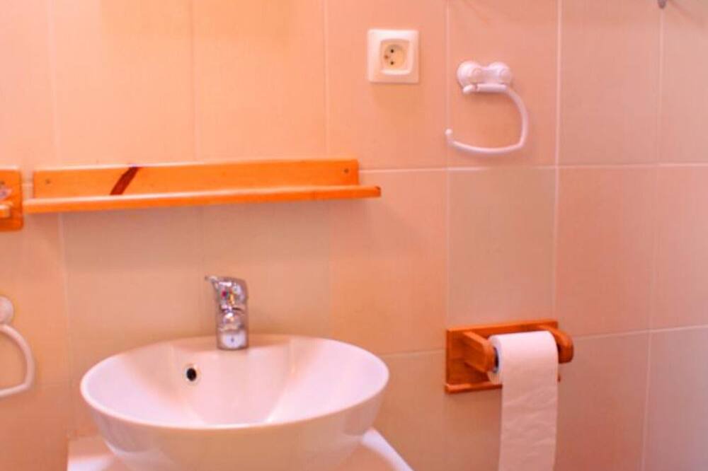 Photo of Bathroom in Chatel-Montagne