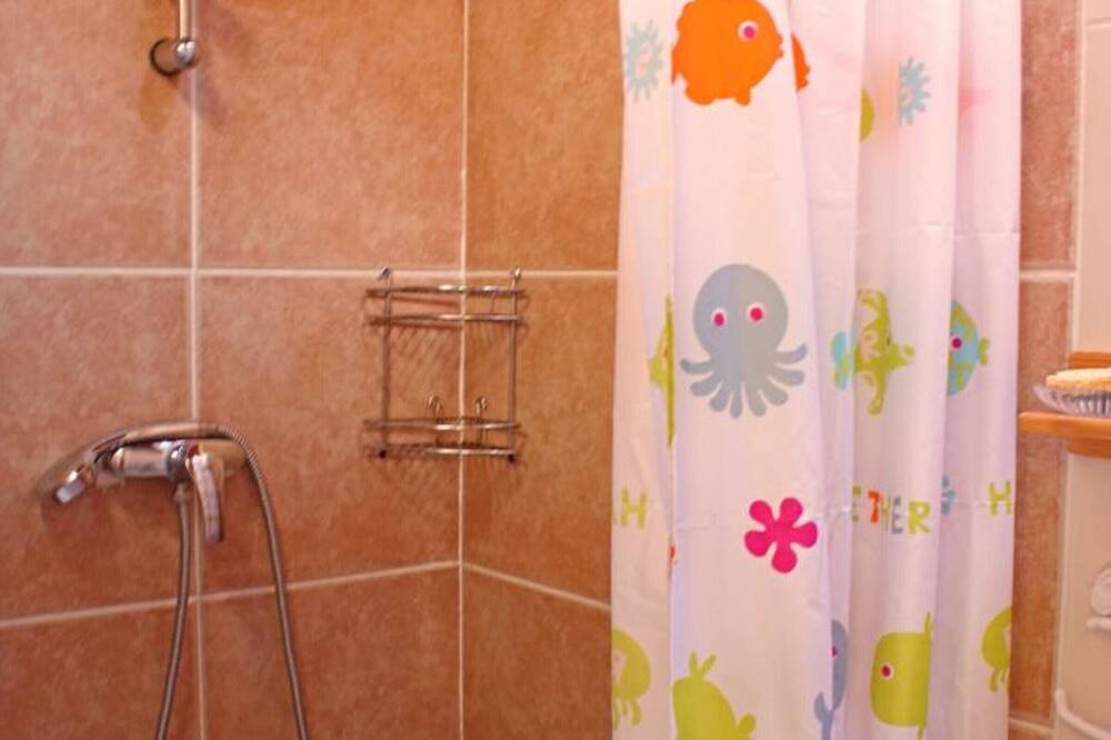 Photo of Bathroom in Chatel-Montagne