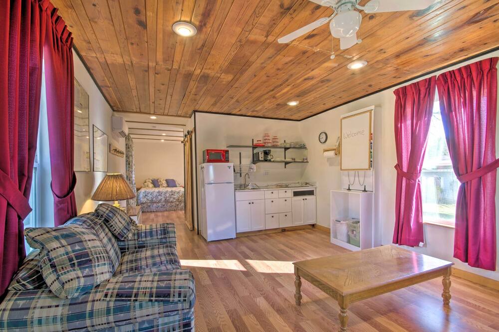 Photo of Bedroom in Henderson