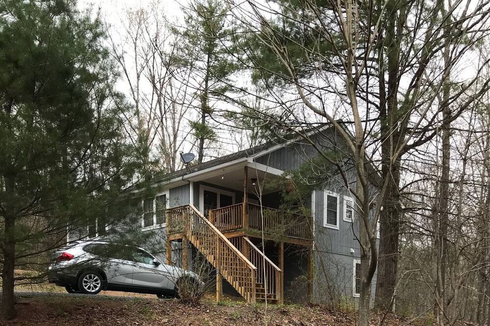 Photo of Outdoor in Mount Jackson