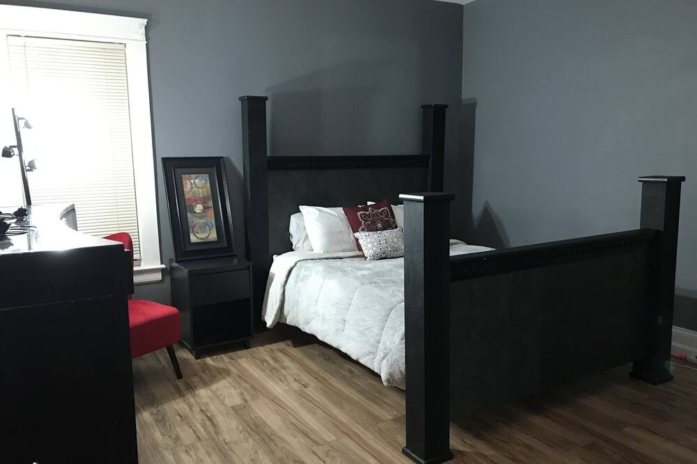 Photo of Bedroom in Hough