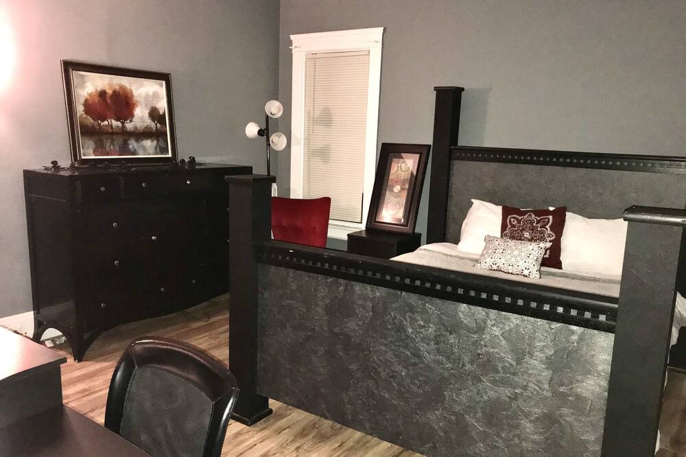 Photo of Bedroom in Hough