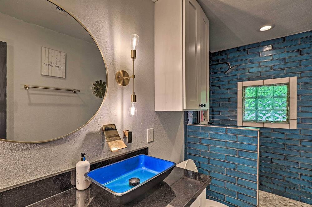 Photo of Bathroom in Fort Worth