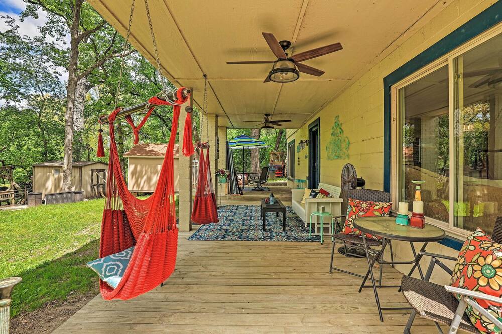 Photo of Patio Balcony in Fort Worth