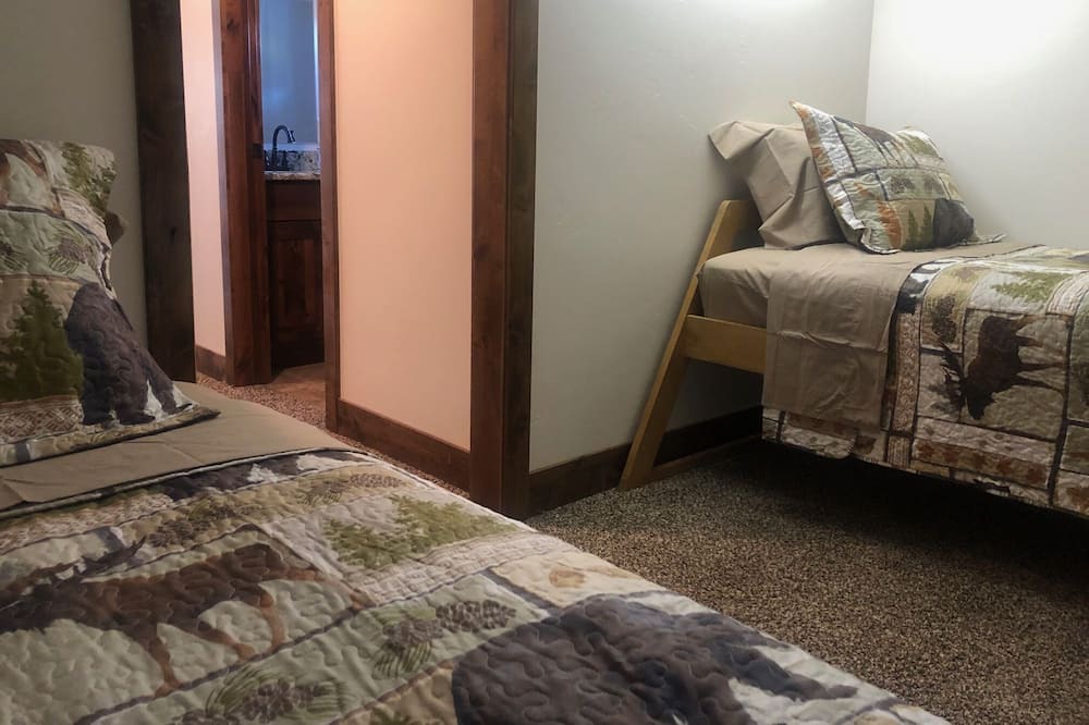 Photo of Others in Afton