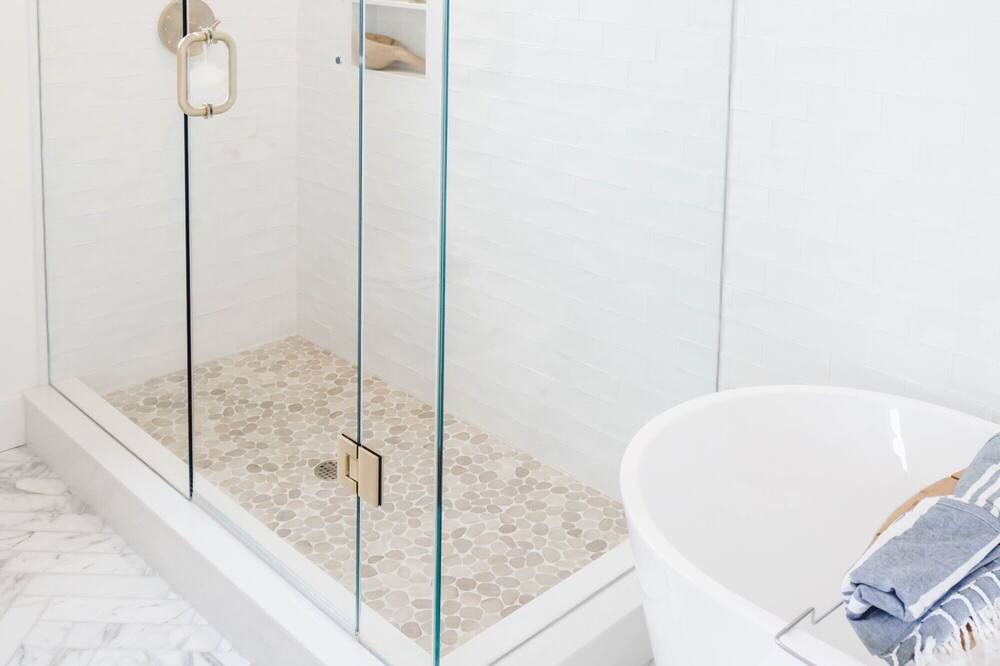 Photo of Bathroom in Crystal Beach