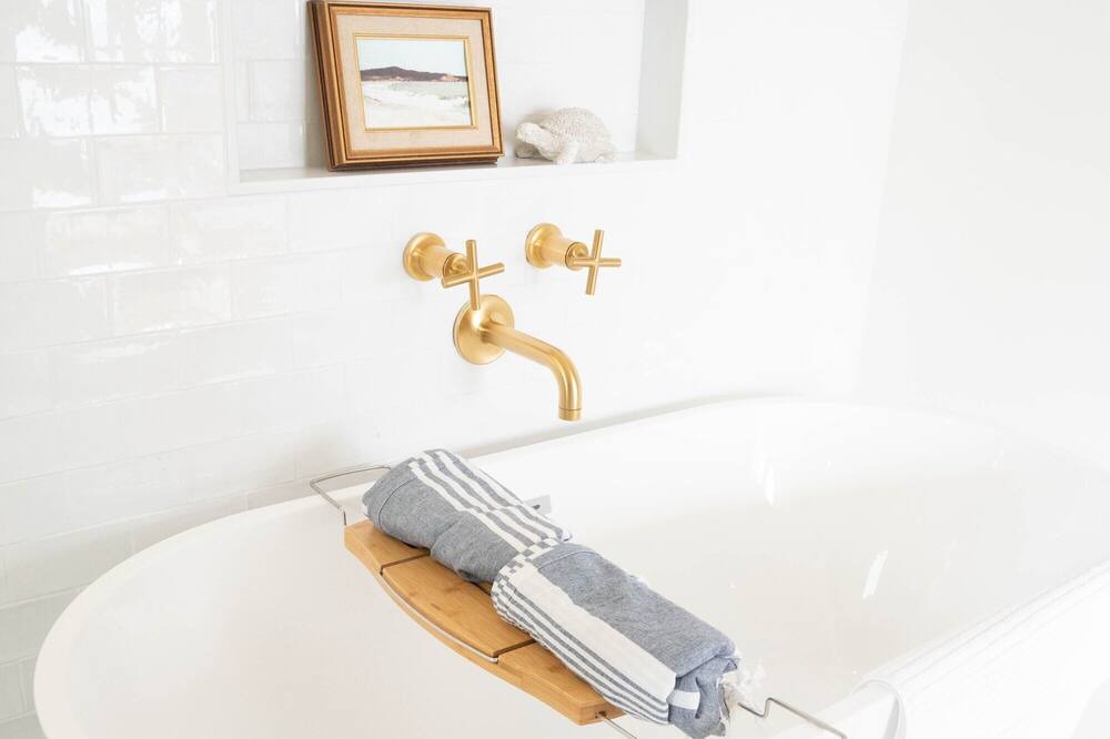 Photo of Bathroom in Crystal Beach
