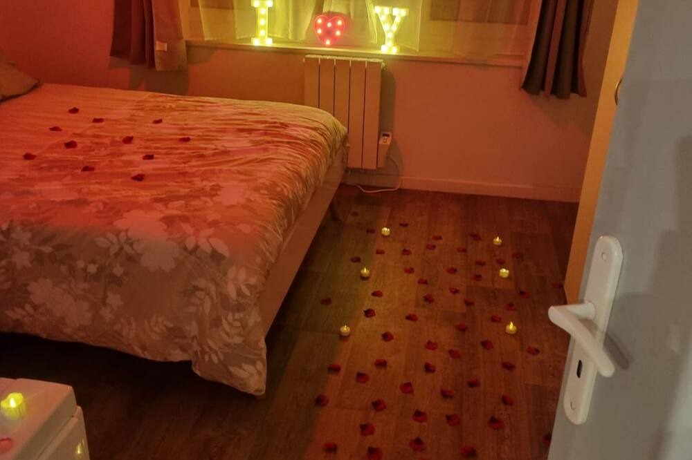 Photo of Bedroom in Brequerecque