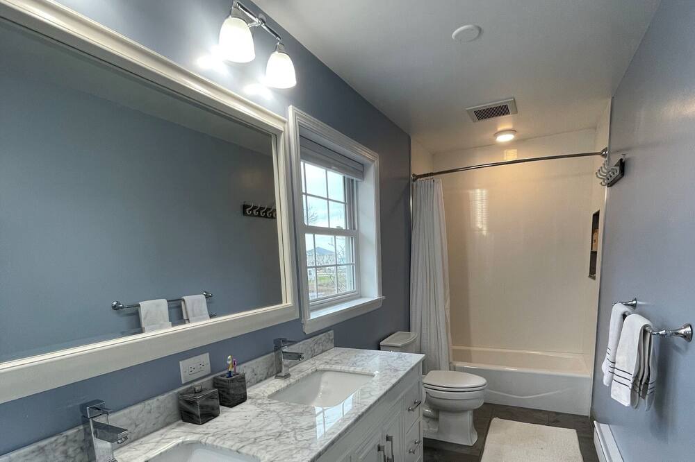 Photo of Bathroom in Orient Point