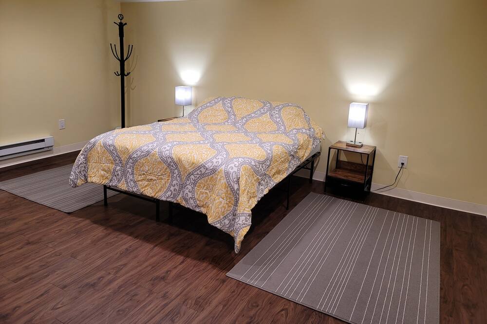 Photo of Bedroom in Orient Point