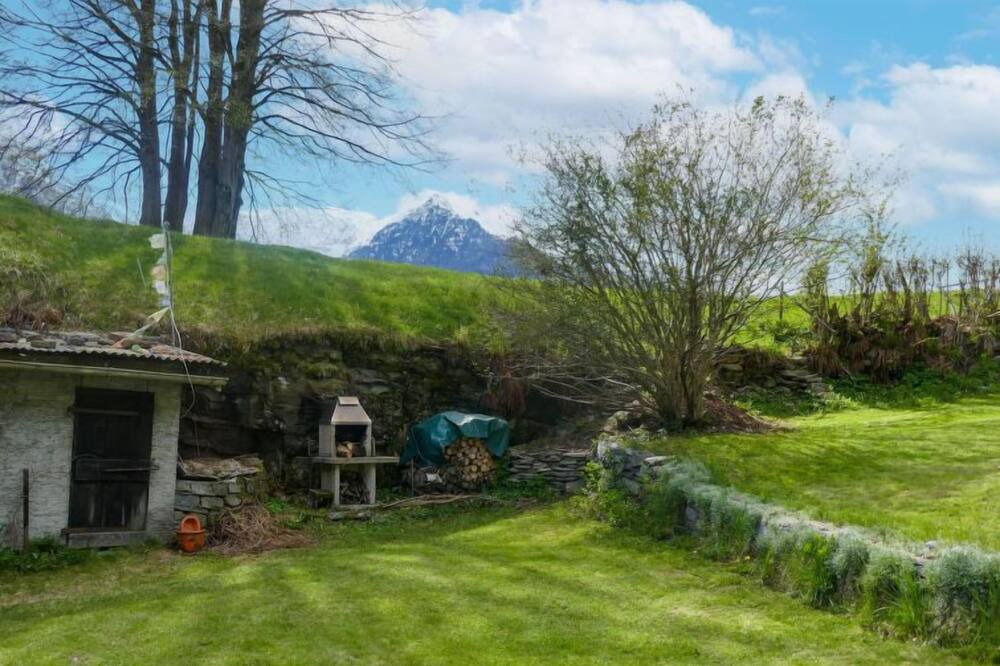 Photo of Outdoor in Sobrio