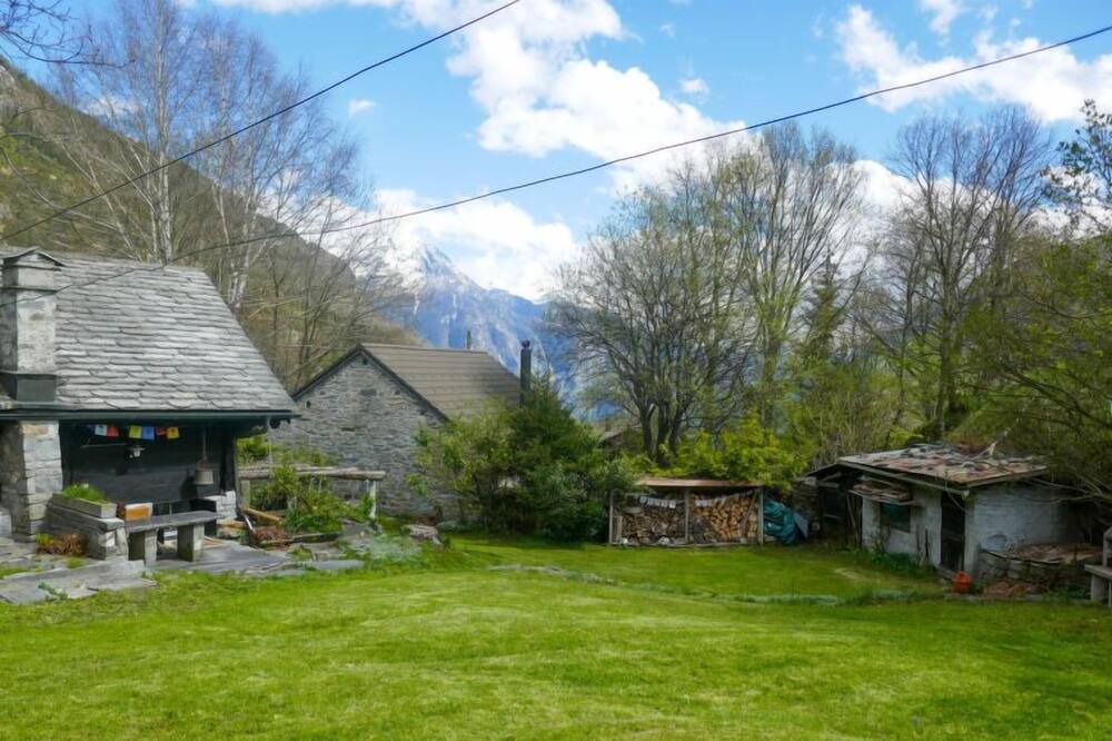 Photo of Outdoor in Sobrio