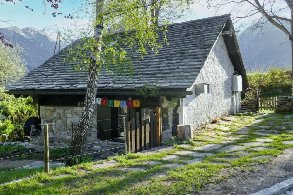 Photo of Outdoor in Sobrio