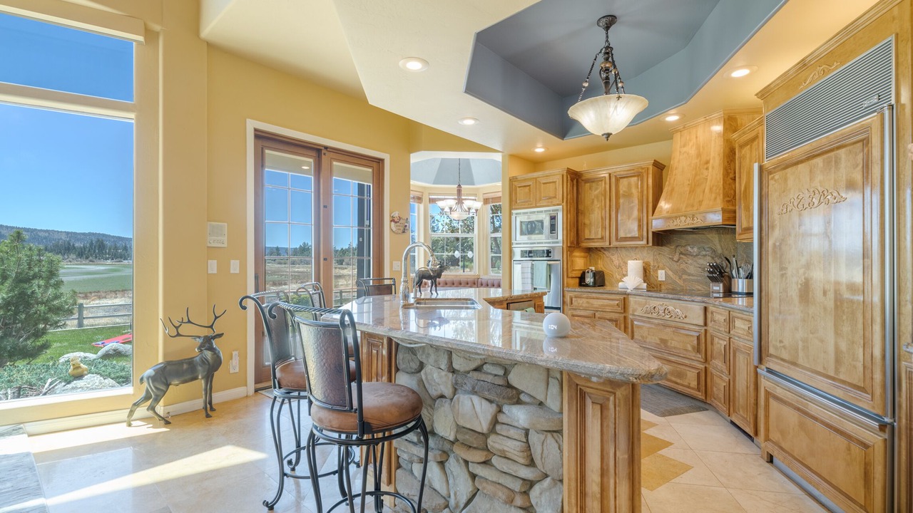 Photo of Kitchen in Big Bear