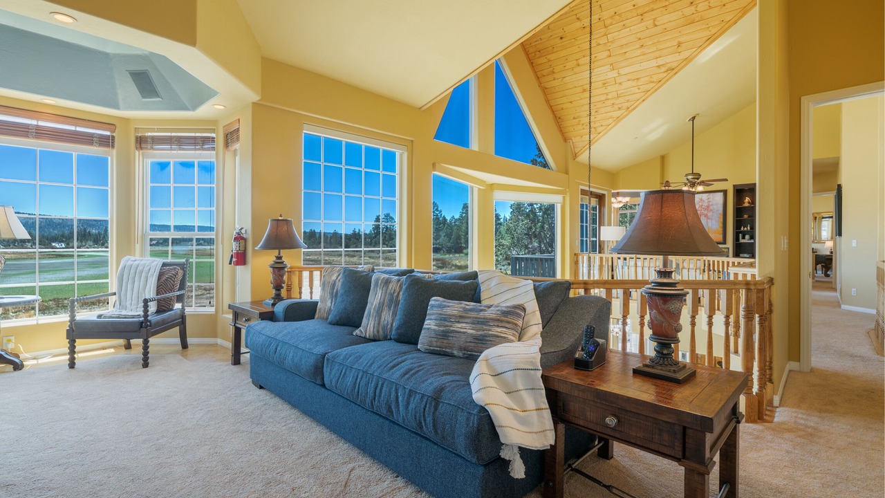 Photo of Livingroom in Big Bear