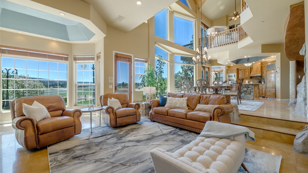 Photo of Livingroom in Big Bear