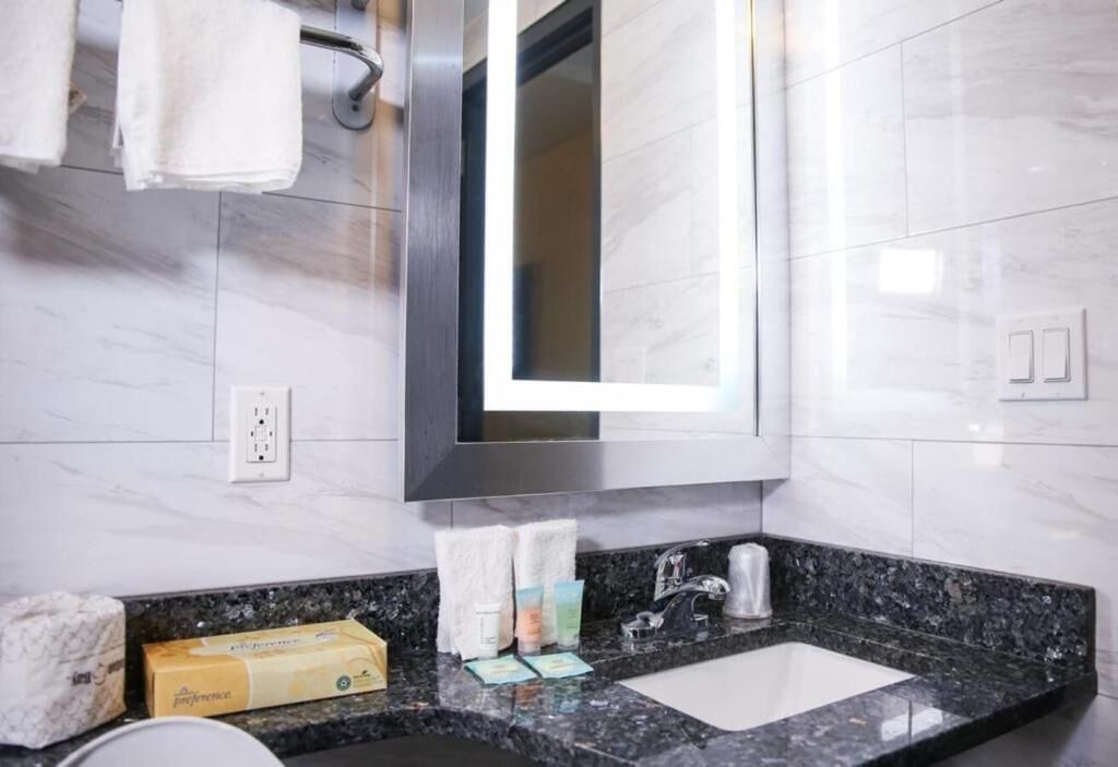 Photo of Others in Borough Park