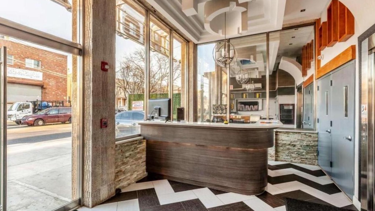 Photo of Others in Borough Park