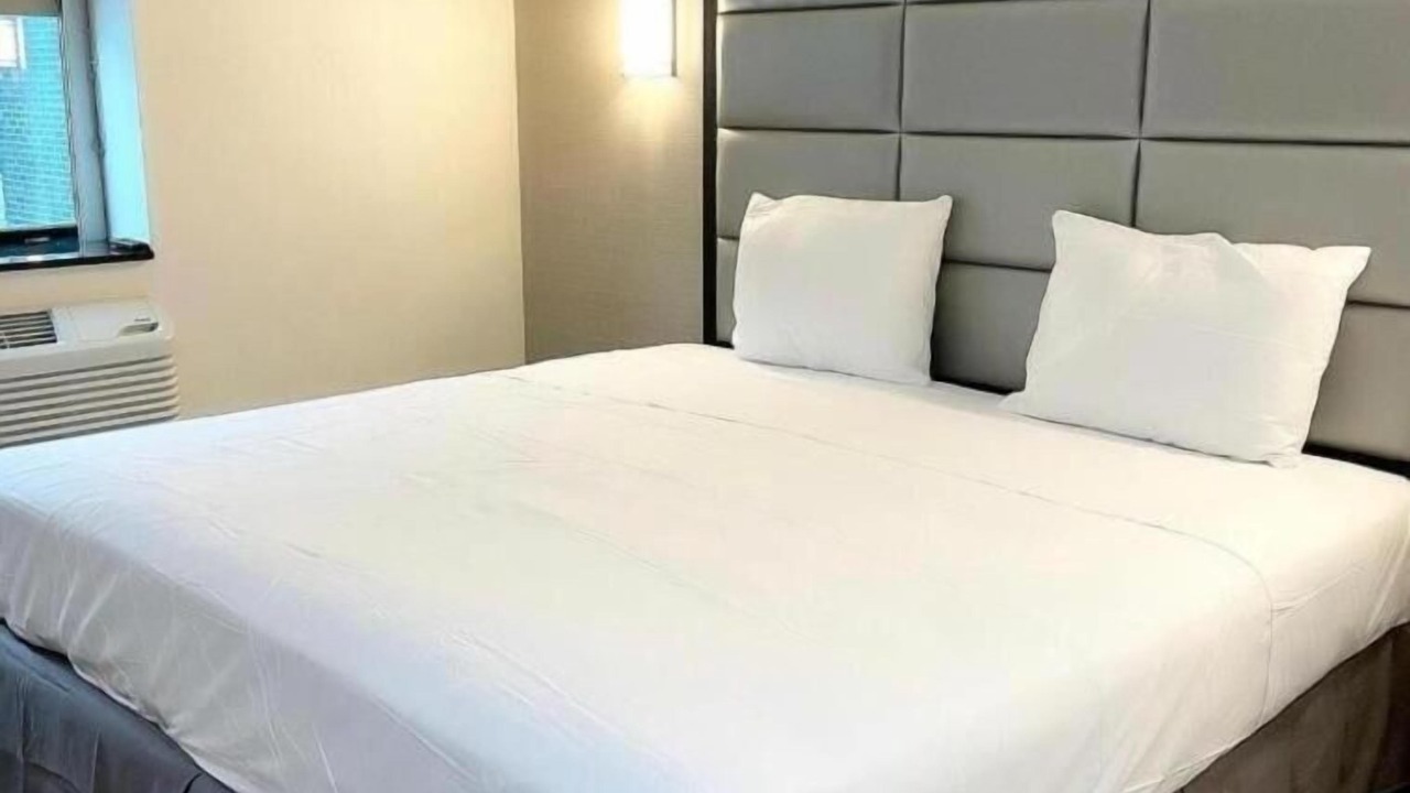 Photo of Others in Borough Park