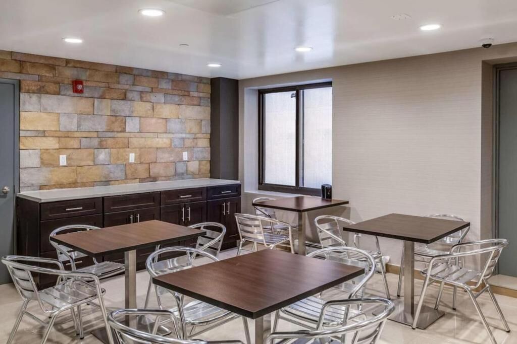 Photo of Others in Borough Park