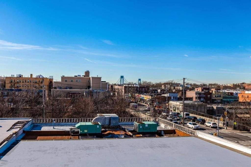 Photo of Others in Borough Park