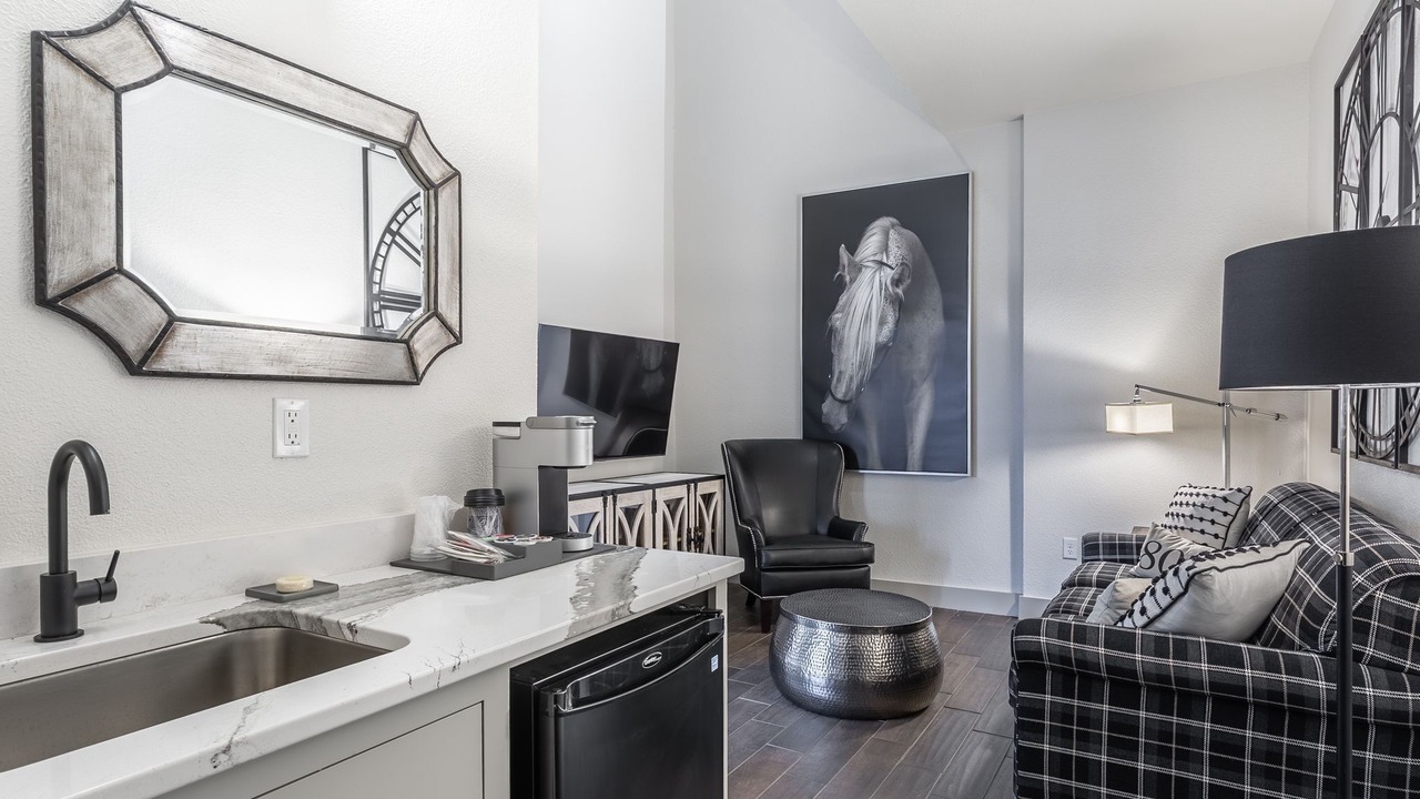 Photo of Bedroom in Downtown