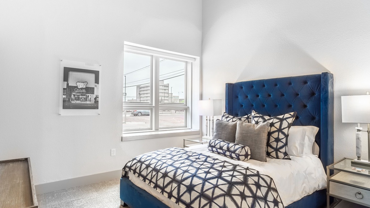 Photo of Bedroom in Downtown