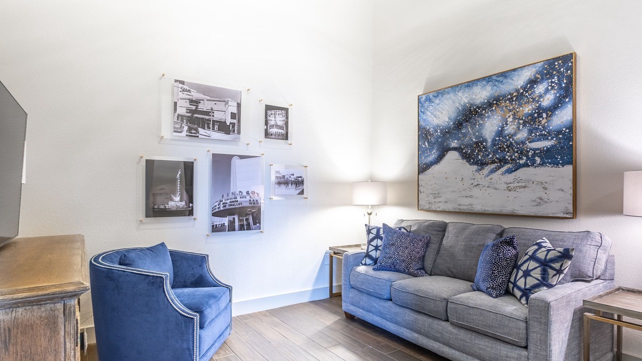 Photo of Bedroom in Downtown
