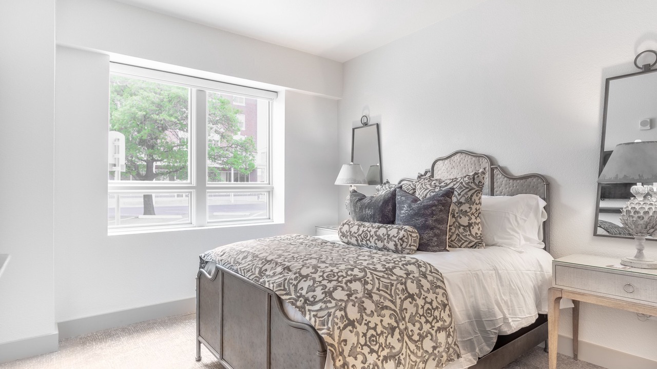 Photo of Bedroom in Downtown
