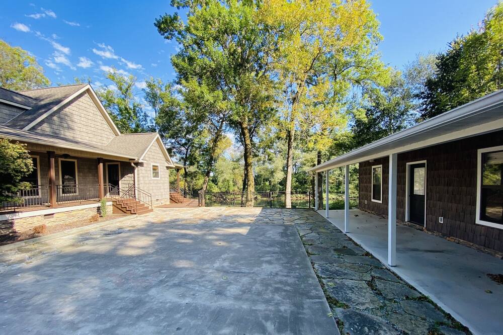 Photo of Outdoor in Wilburn