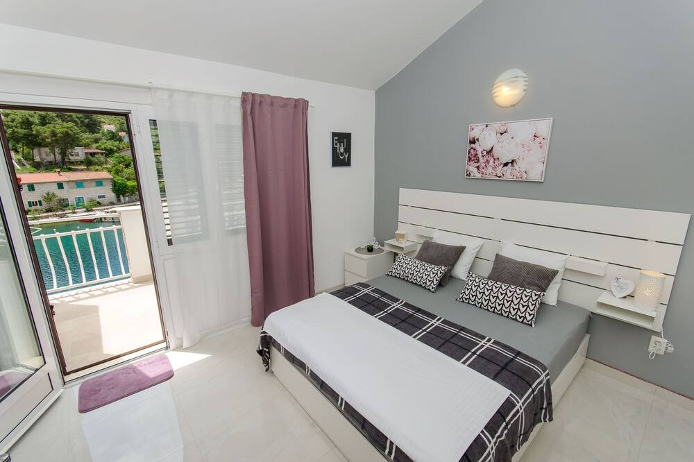 Photo of Bedroom in Bobovisca
