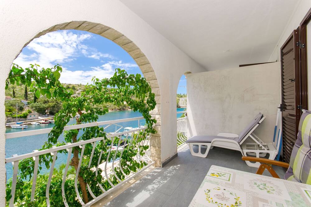 Photo of Patio Balcony in Bobovisca