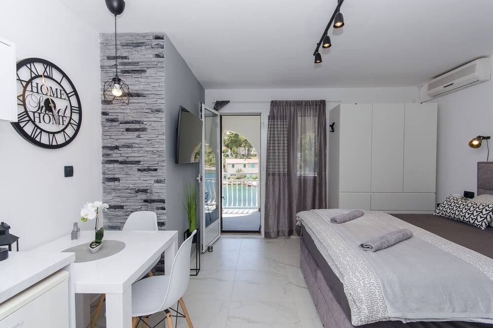 Photo of Bedroom in Bobovisca
