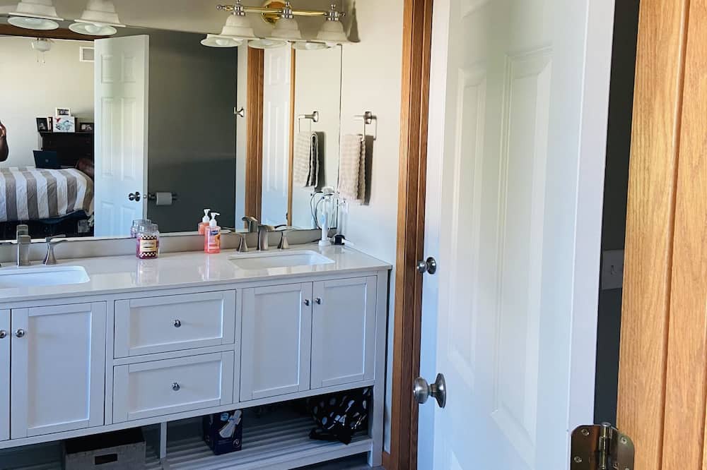Photo of Bedroom in Shakopee