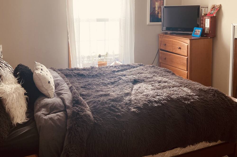 Photo of Bedroom in Shakopee