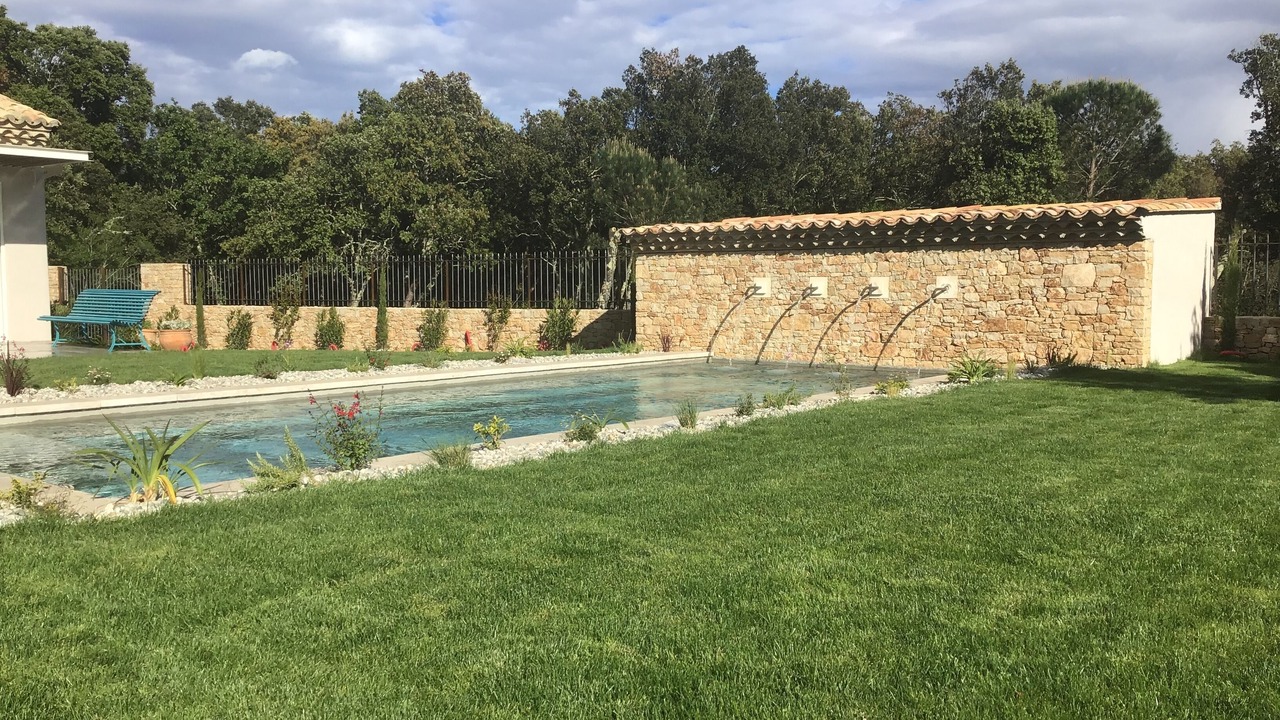 Photo of Outdoor in Saint-Siffret