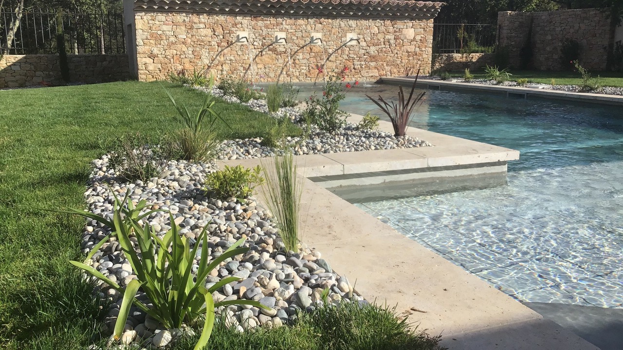 Photo of Outdoor in Saint-Siffret