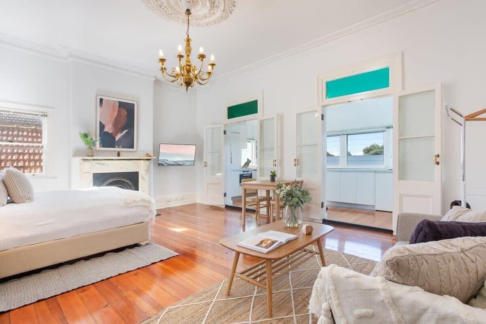 Photo of Livingroom in Petersham
