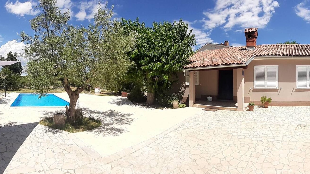 Photo of Outdoor in Jadreski