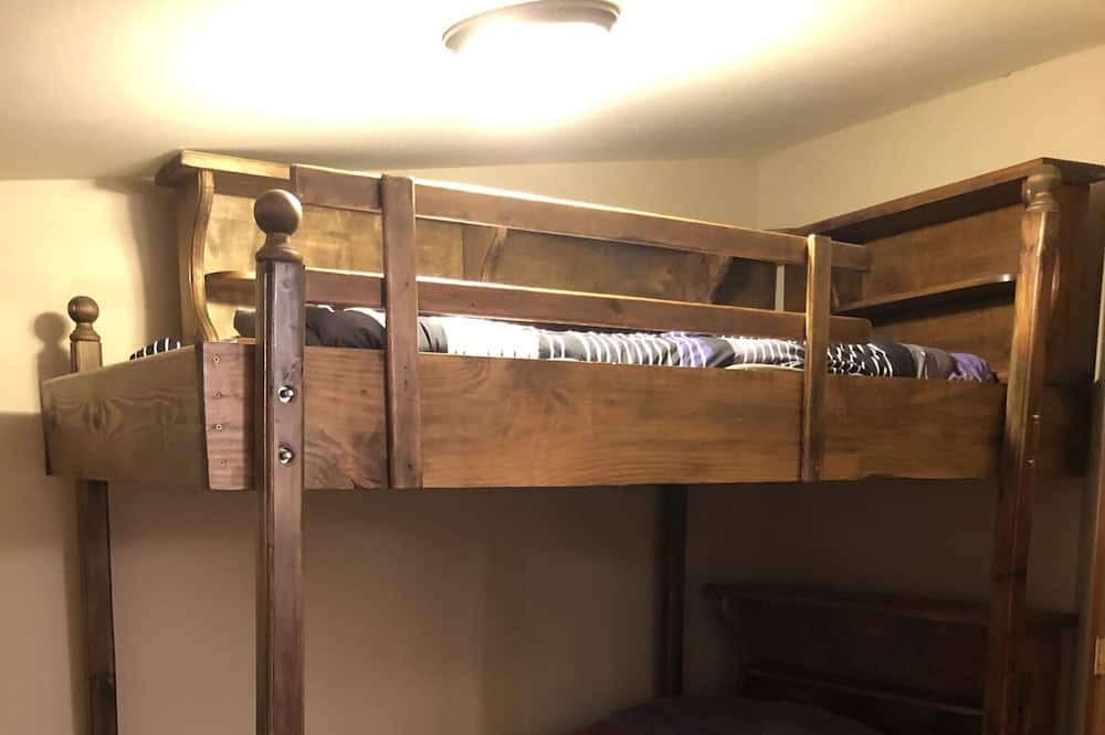 Photo of Bedroom in Ingalls