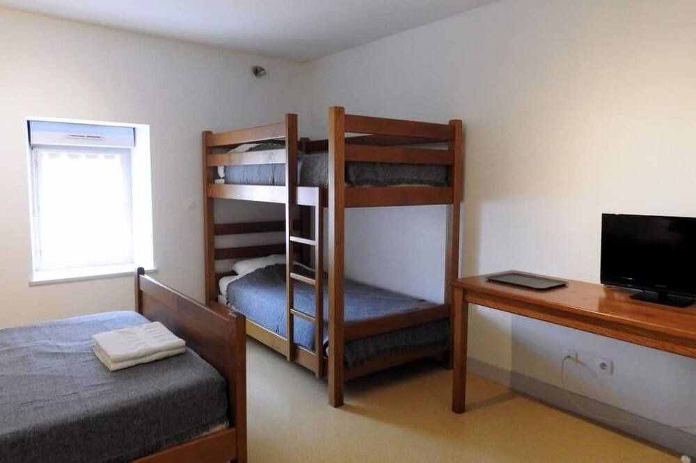 Photo of Bedroom in Villiers-sur-Suize