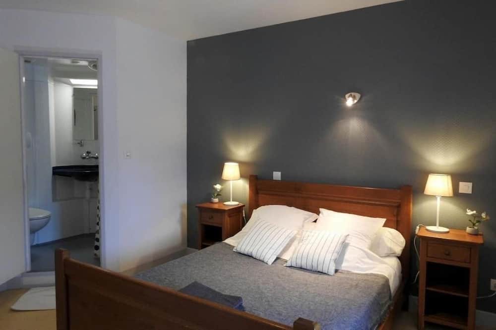 Photo of Bedroom in Villiers-sur-Suize