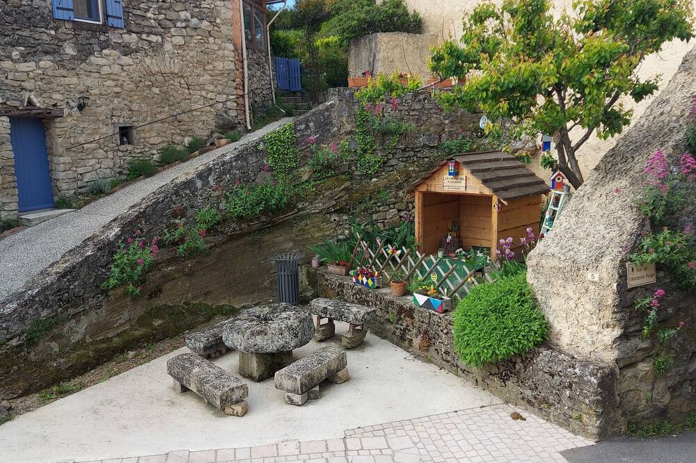 Photo of Outdoor in Chantemerle-les-Grignan