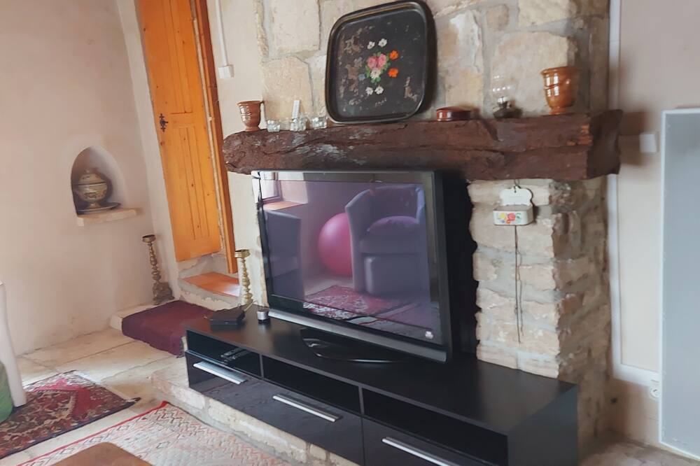 Photo of Livingroom in Chantemerle-les-Grignan