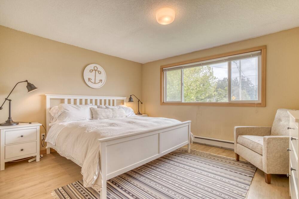 Photo of Bedroom in Gearhart