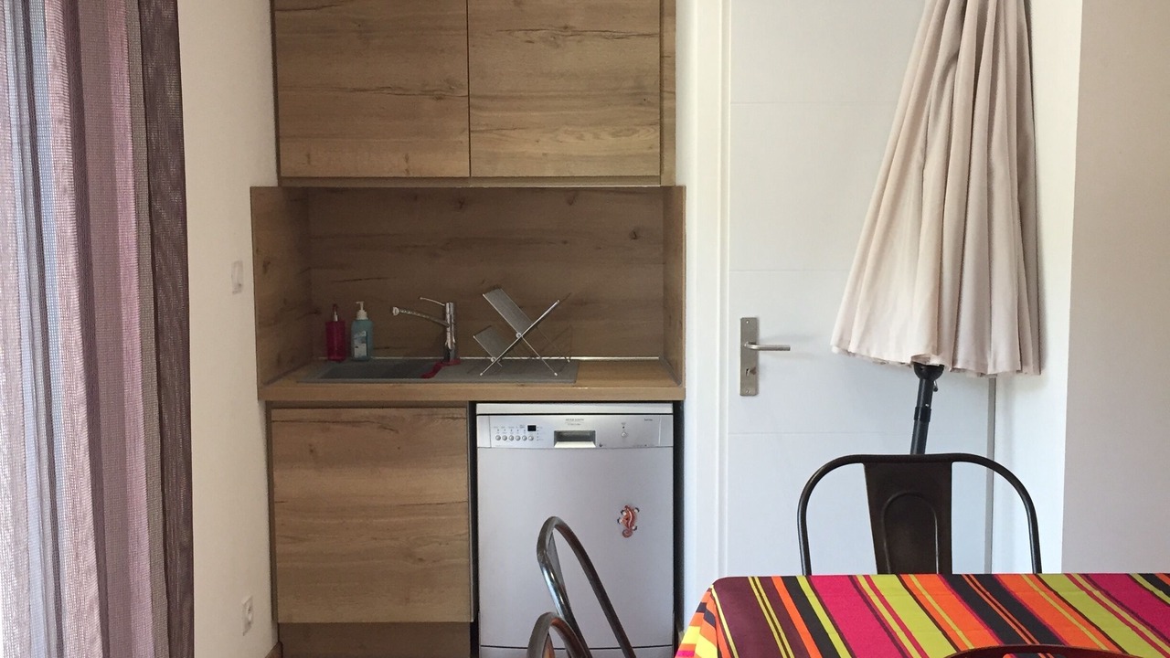 Photo of Kitchen in La Cadiere-et-Cambo