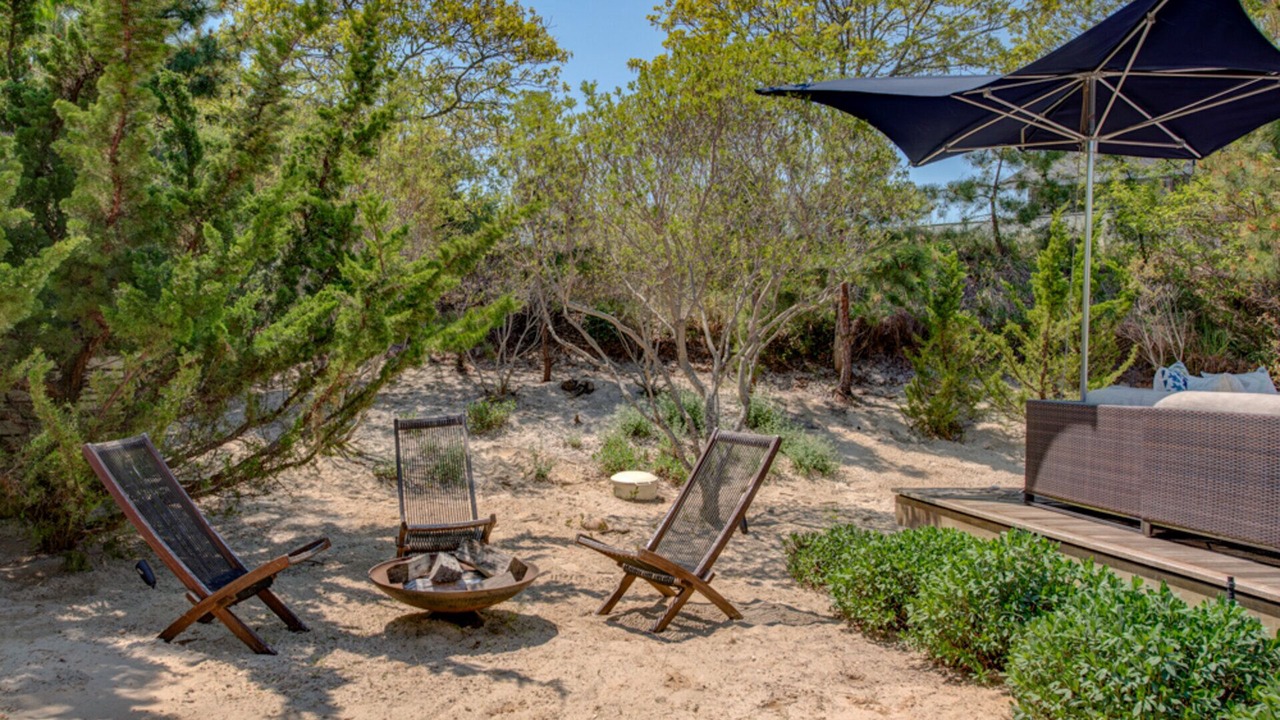 Photo of Outdoor in Beach Hampton