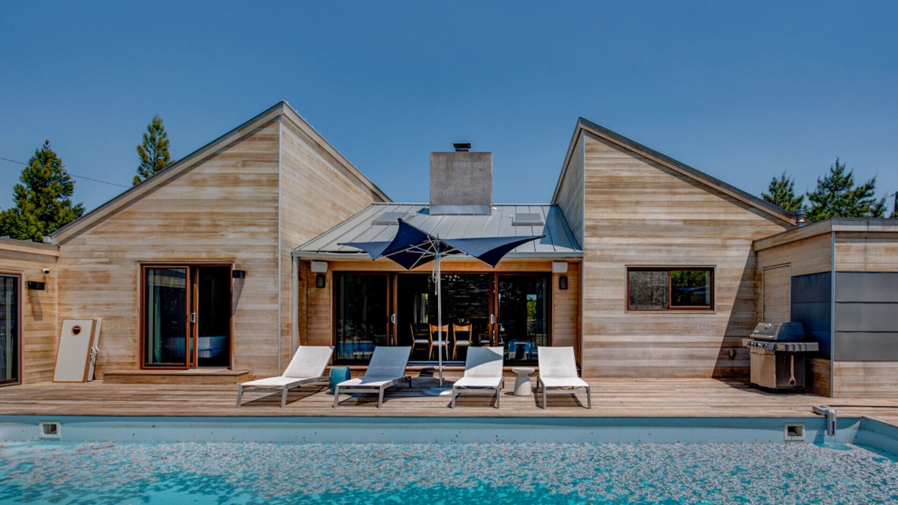 Photo of Outdoor in Beach Hampton