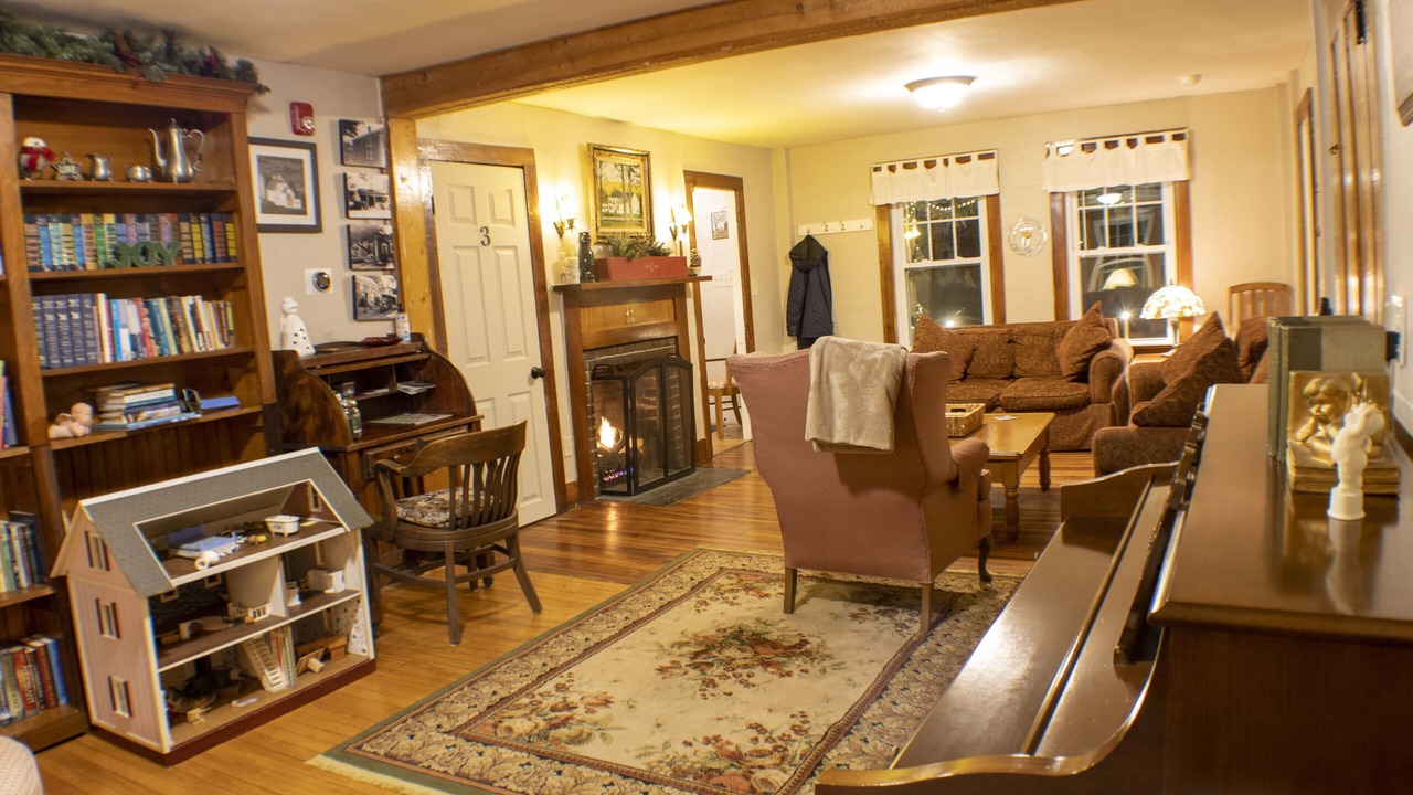 Photo of Livingroom in Jacksonville